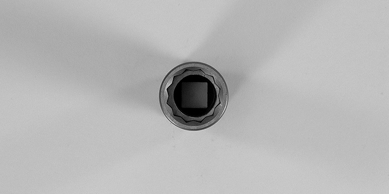 25 mm 12-Point Deepwell Socket - 1/2